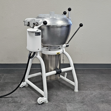 Load image into Gallery viewer, JPM Refurbished Stephan VCM 40 + FREE Stainless Dough Blade - 7102024