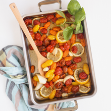 Load image into Gallery viewer, 9&quot; x 13&quot; Bake &amp; Roast Pan