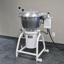 Load image into Gallery viewer, JPM Refurbished Stephan VCM 40 + FREE Stainless Dough Blade - 71634348