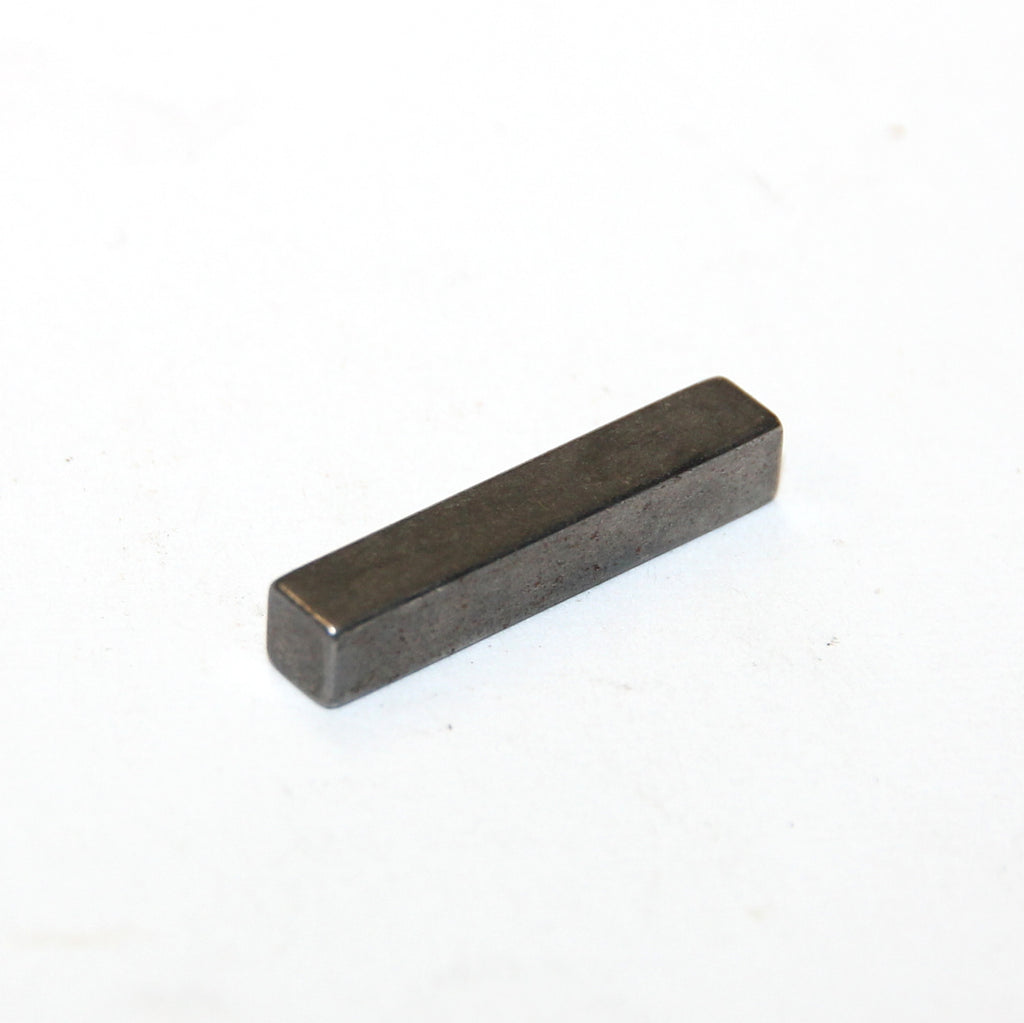 Middle Planetary Shaft Key for the Hobart D300 Mixers